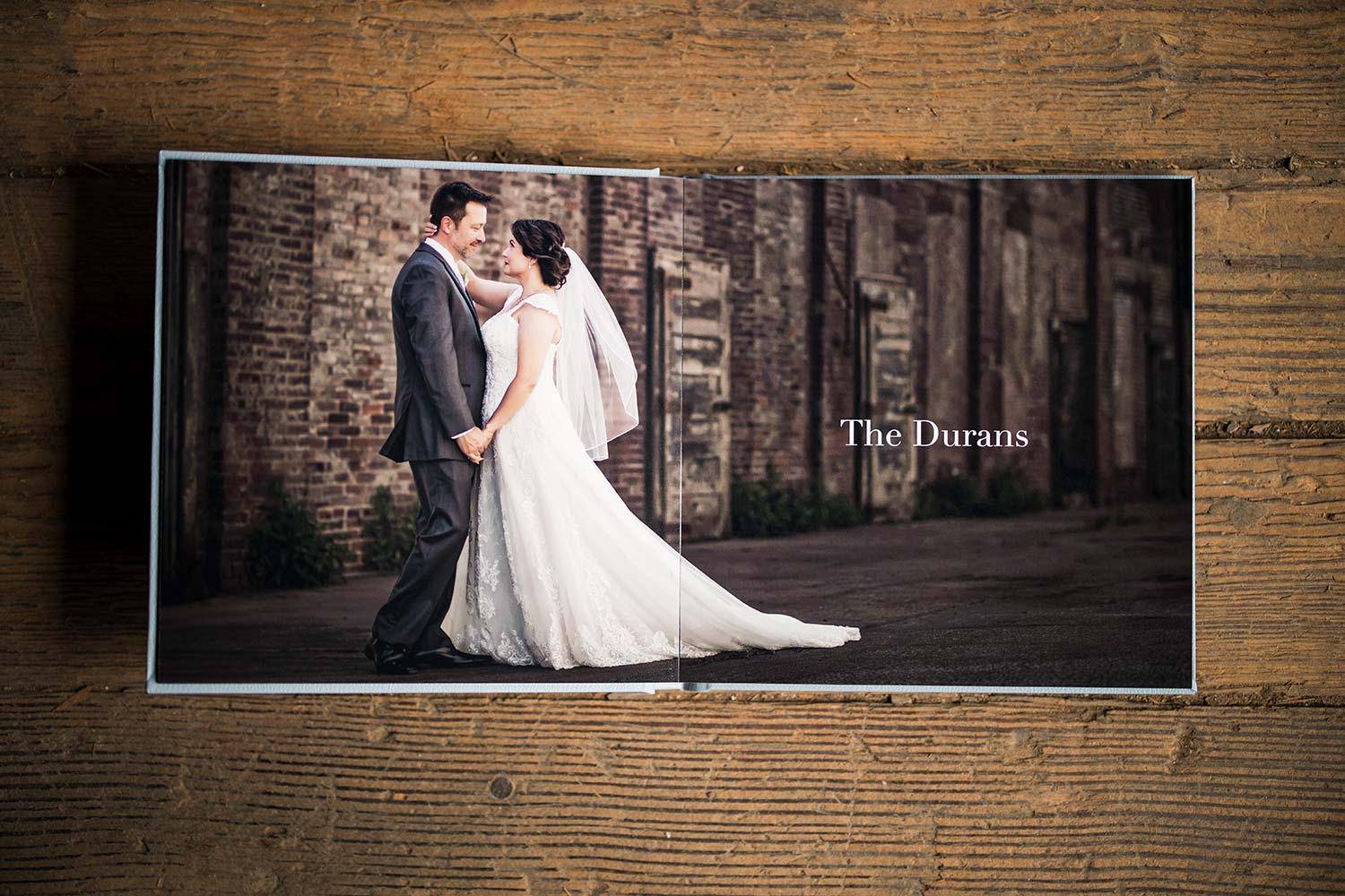 How to Position & Sell Wedding Albums